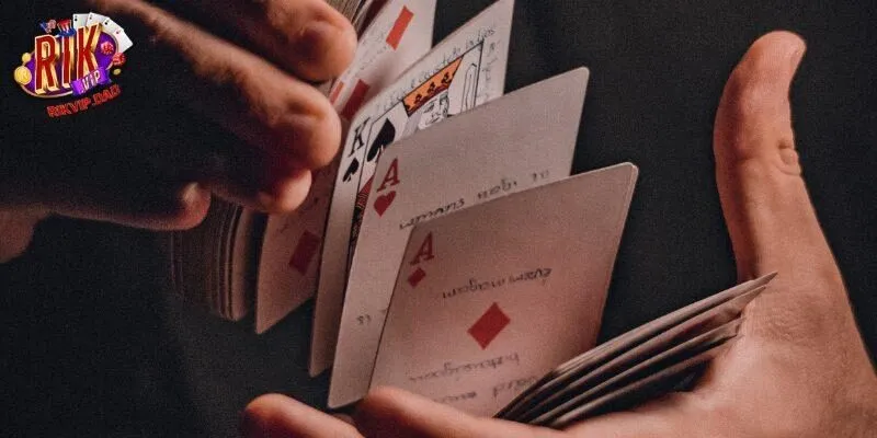 Chia sẻ quy tắc chơi bài xì dách dễ hiểu